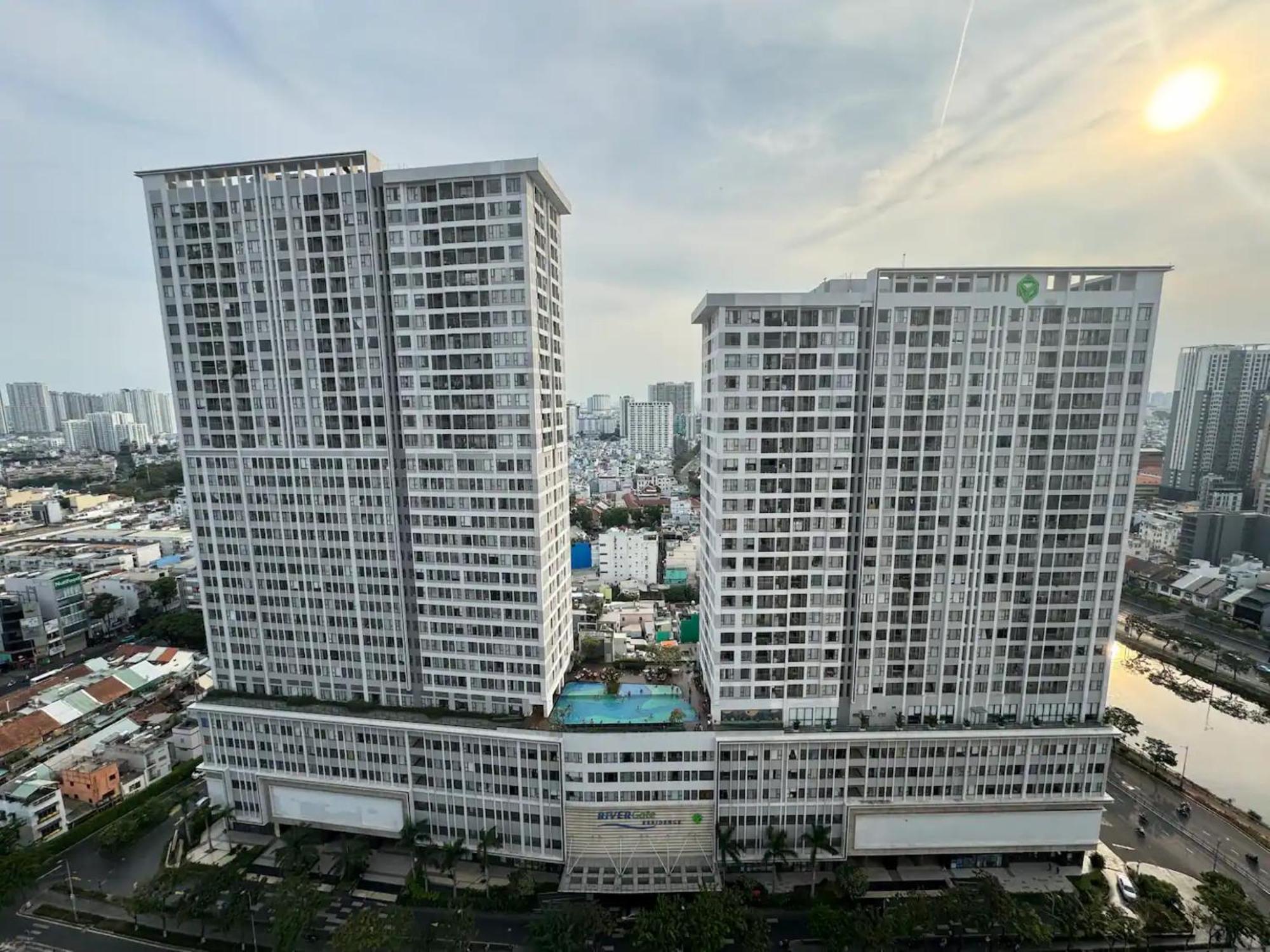 The Rivergate Apartments & Condo Saigon Ho Chi Minh City Exterior photo
